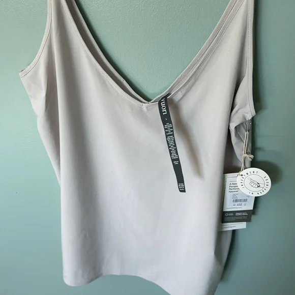 NWT Vuori Villa Cami in color Suede sz L - Picture 11 of 13